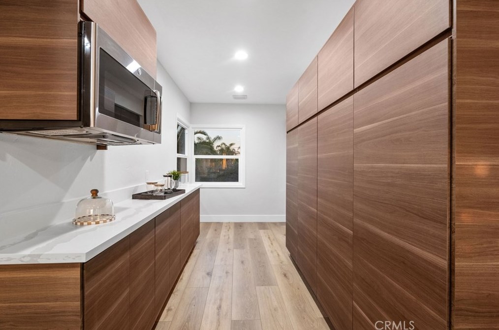 701 Fallbrook St, Fallbrook CA  92028-3443 exterior