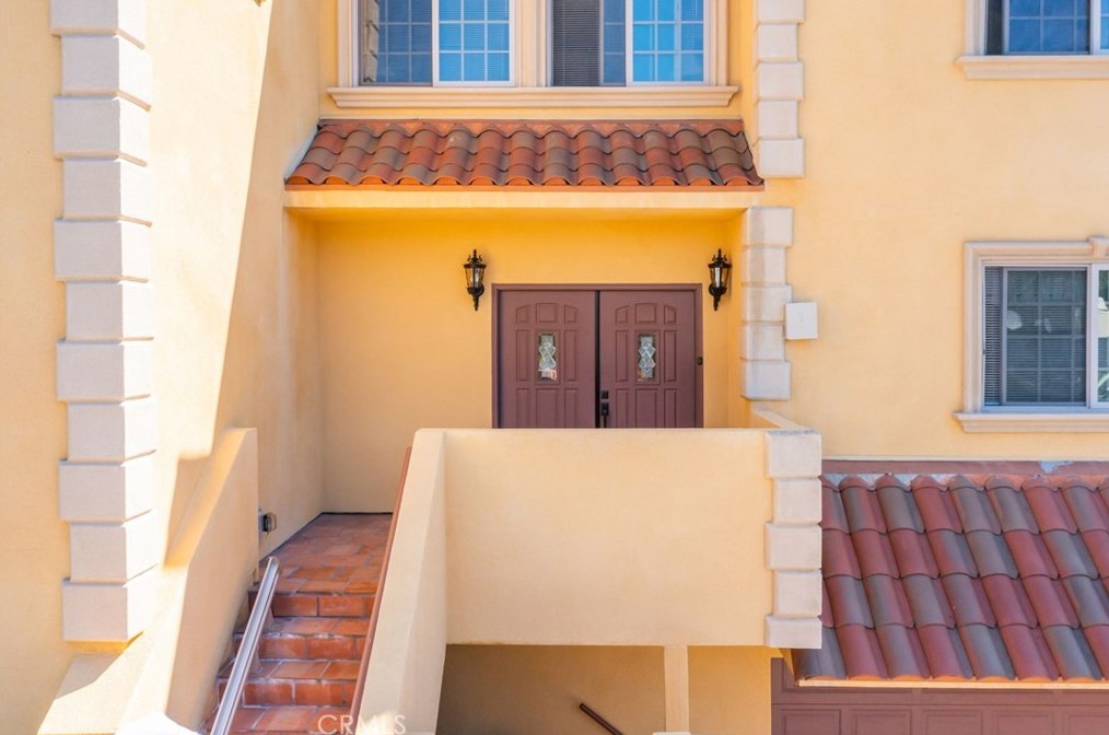 13342 Galewood St, Van Nuys, CA 91423