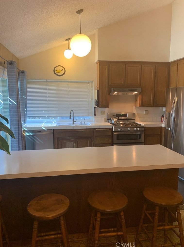 345 Otono Ct, Camarillo, CA 93012-6822
