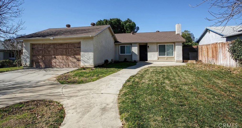 1794 Bangor Ave, Highland, CA 92346-2436