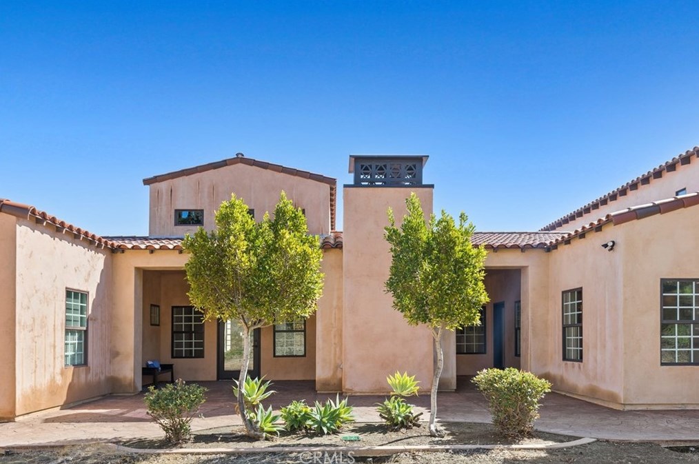 24465 Via Mirola, Temecula, CA 92590