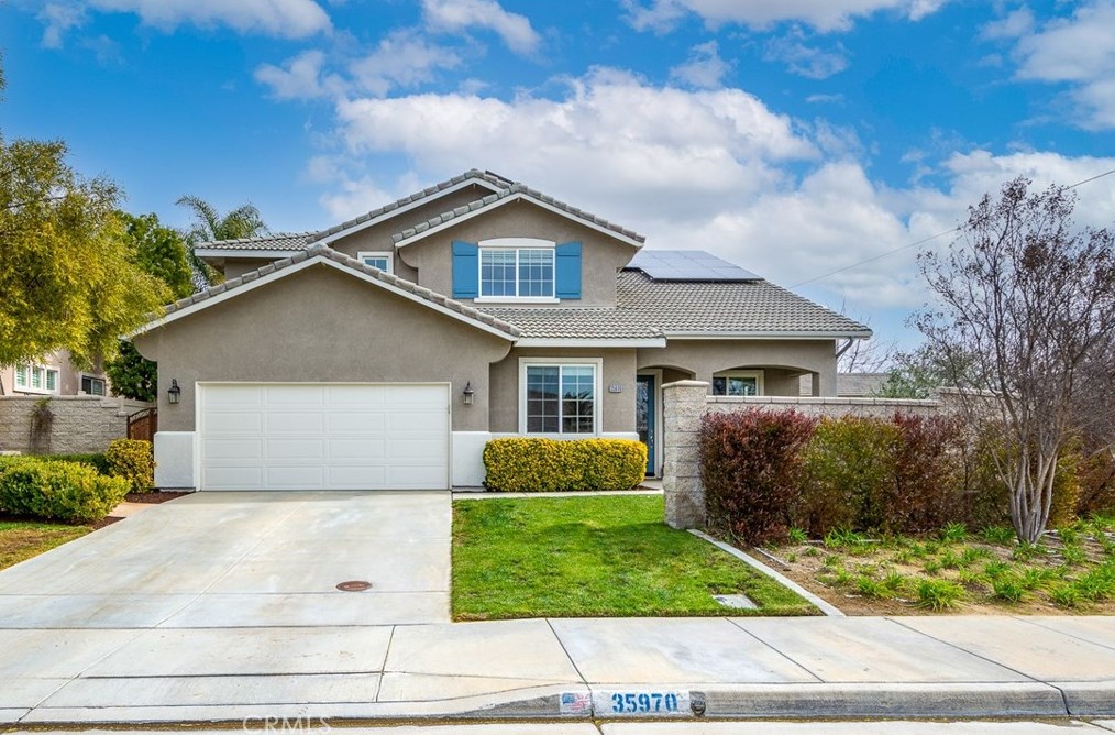 35970 Bordeaux Pl, Winchester, CA 92596-9827