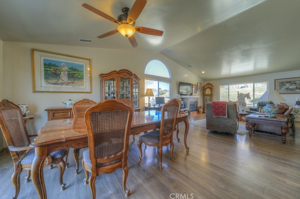 41511 Skyview Way, Aguanga CA  92536-9844 exterior
