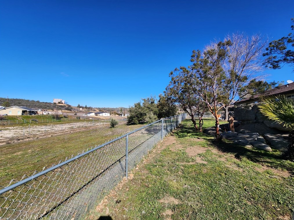 41511 Skyview Way, Aguanga CA  92536-9844 exterior