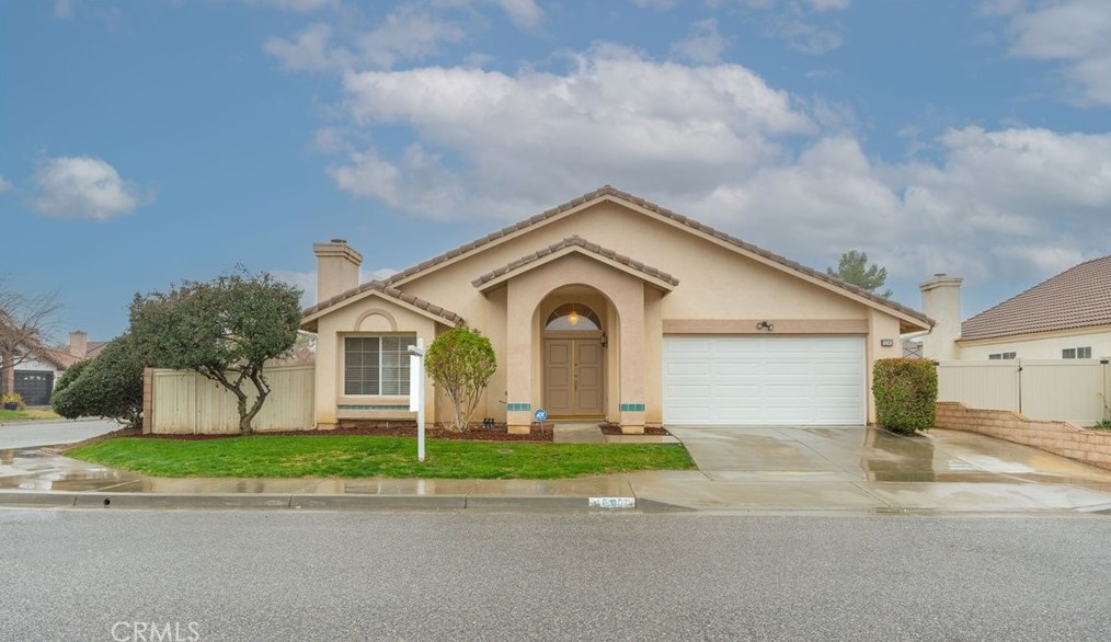 1290 Da Vinci Dr, San Jacinto, CA 92583