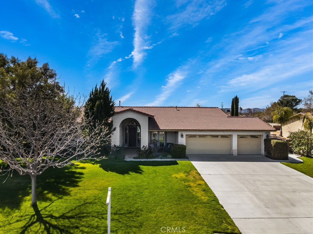 26269 Wisdom Dr, Hemet, CA 92544-6695
