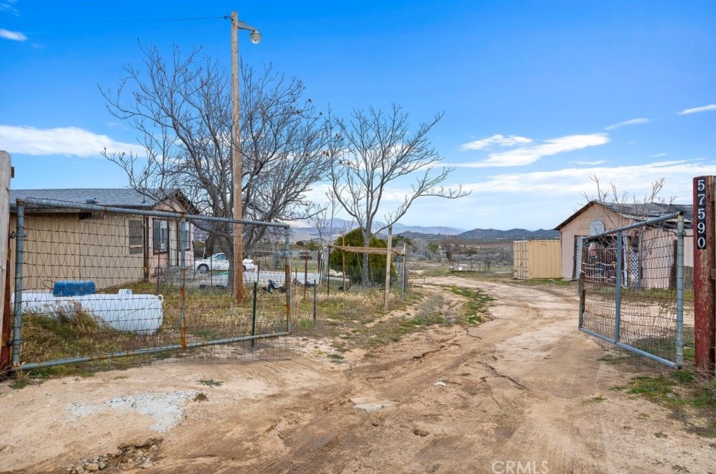 57590 Valley Vista Ln, Anza, CA 92539-9568