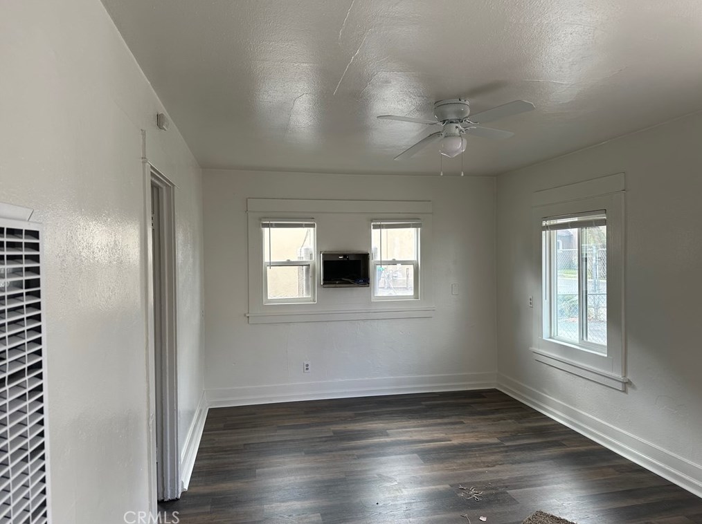 337 S Estudillo Ave, San Jacinto, CA 92583