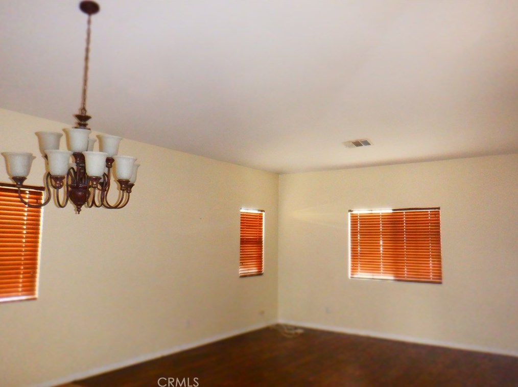 795 Provance St, Hemet, CA 92545-6364