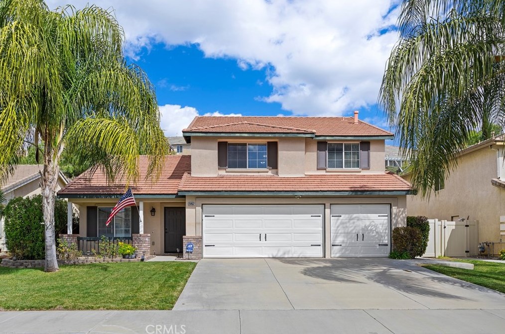 23452 Mountain Breeze Dr, Murrieta, CA 92562-5033