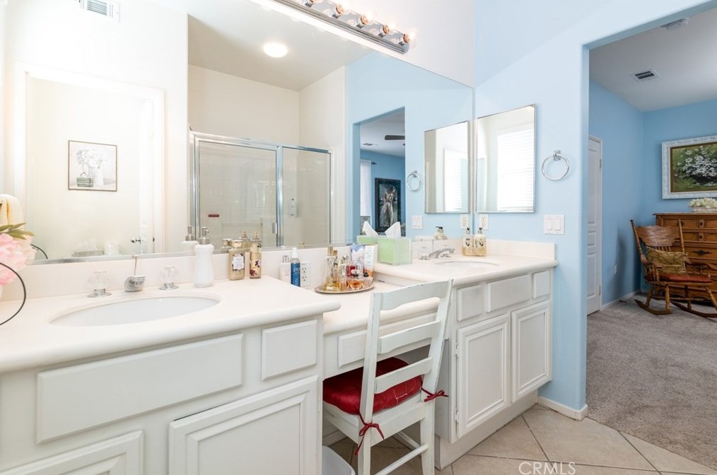 30355 Mondavi Cir, Murrieta CA  92563-4858 exterior