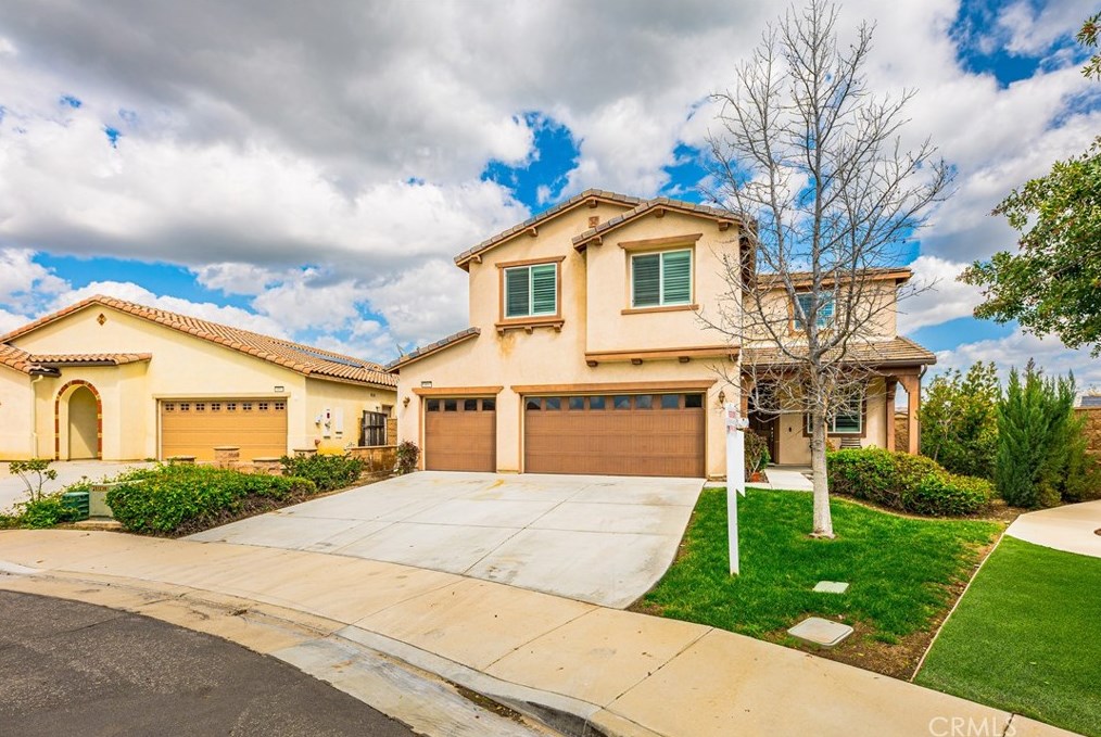 53057 Imperial St, Lake Elsinore, CA 92532