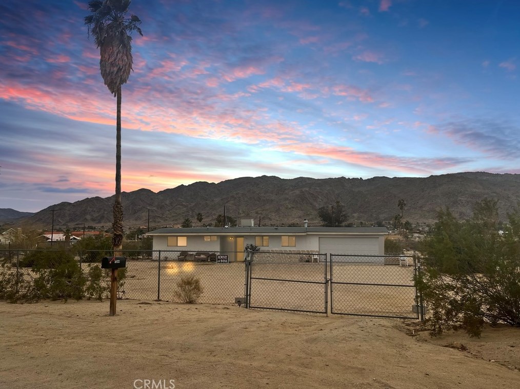 72411 Nicolson Dr, Twntynine Plm, CA 92277-2413