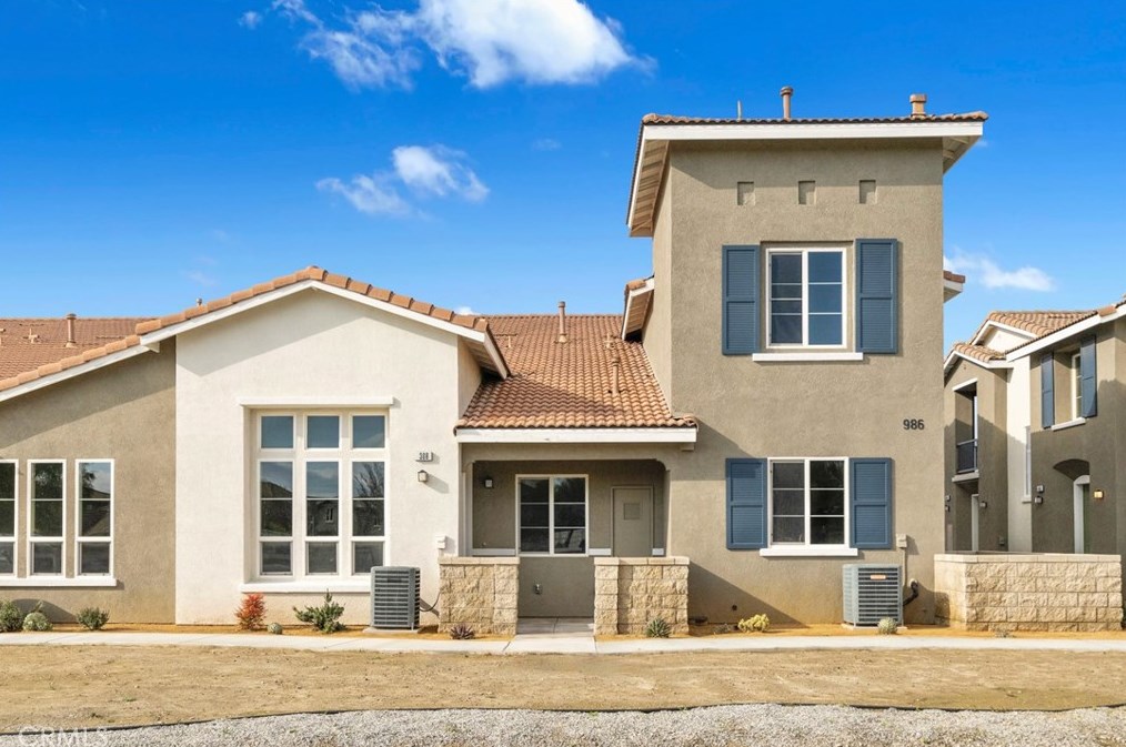 986 Coriander Dr #308, Hemet, CA 92545