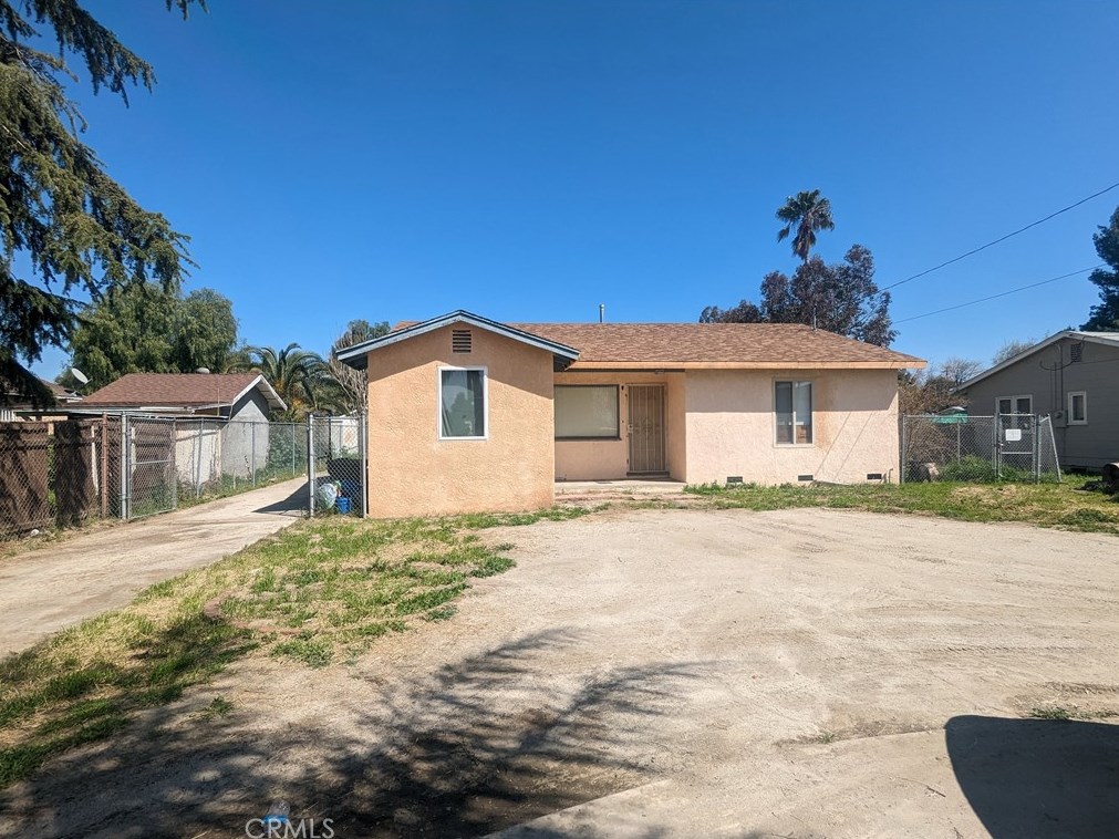 26330 San Jacinto St, Hemet, CA 92543-6118