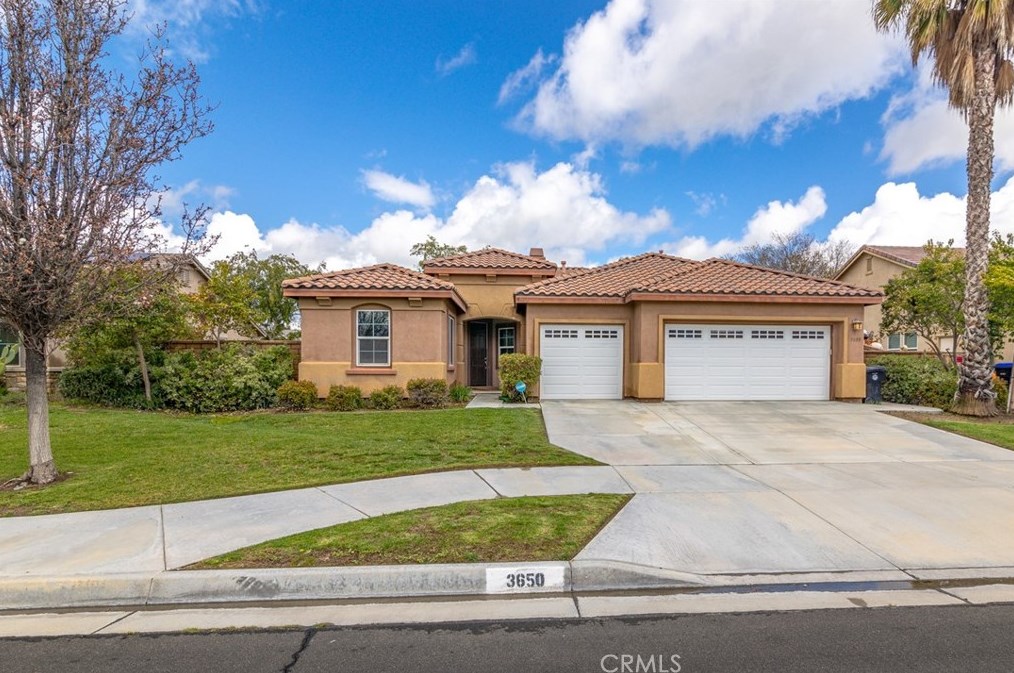 3650 Sorksbill Dr, Hemet, CA 92545