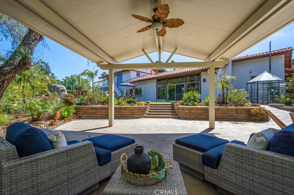 3054 Bernardo Ave, Escondido CA  92029-6612 exterior