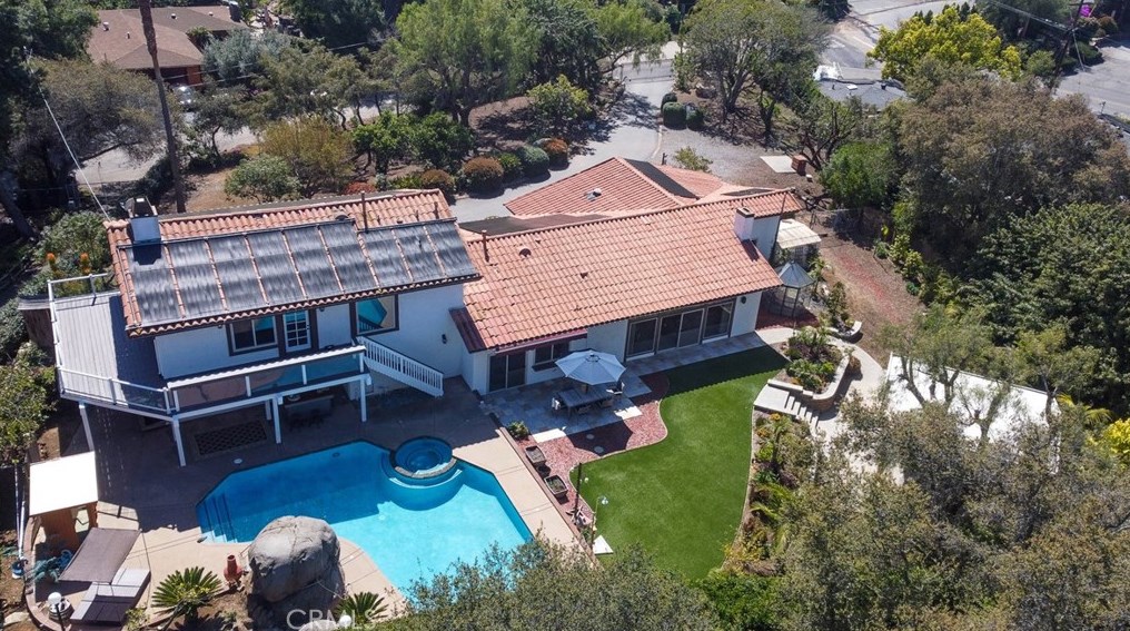 3054 Bernardo Ave, Escondido CA  92029-6612 exterior
