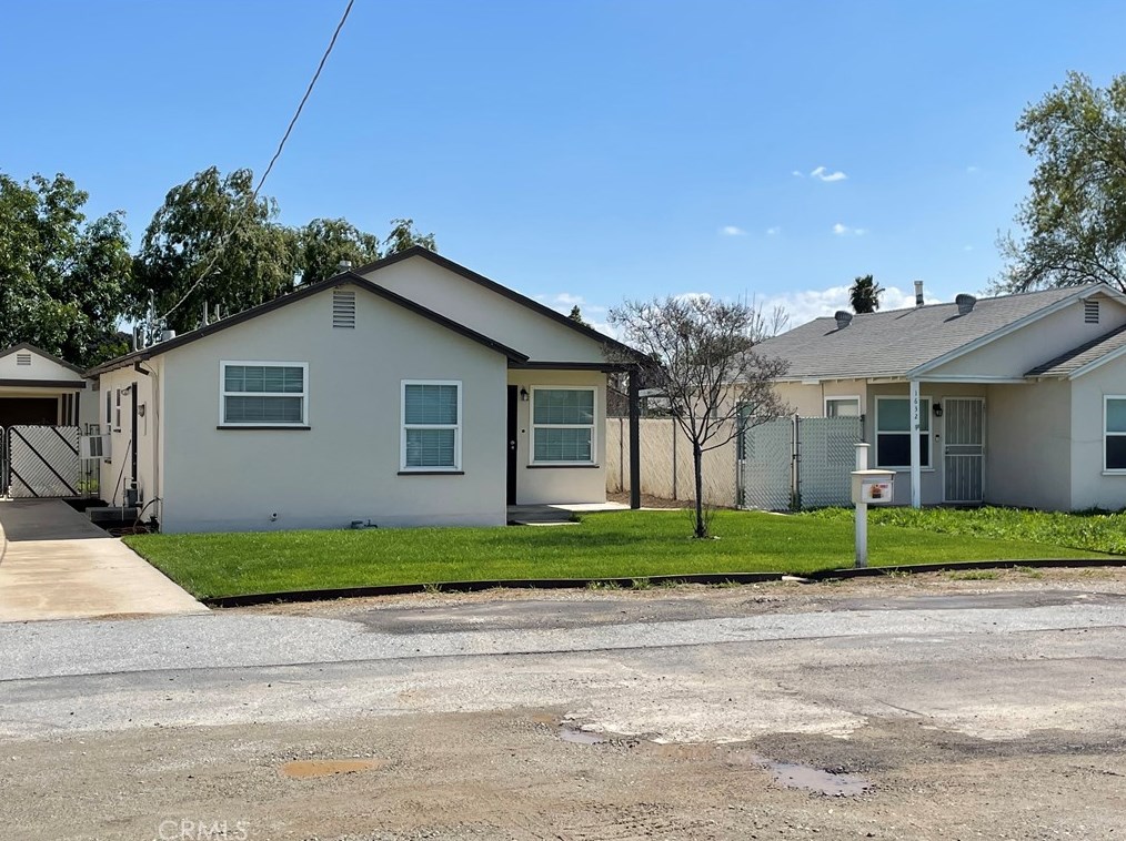 3463 Strong St, Riverside, CA 92501