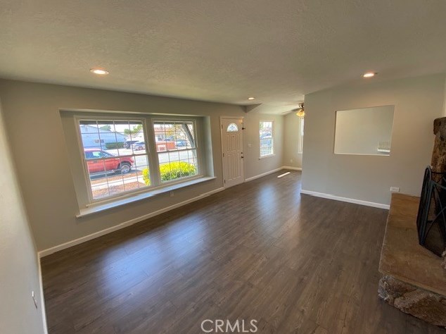 725 Wichita Ave, El Cajon, CA 92019