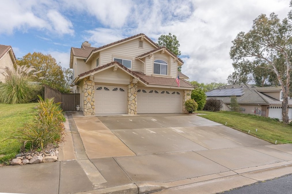 23088 Wing Elm Cir, Wildomar, CA 92595