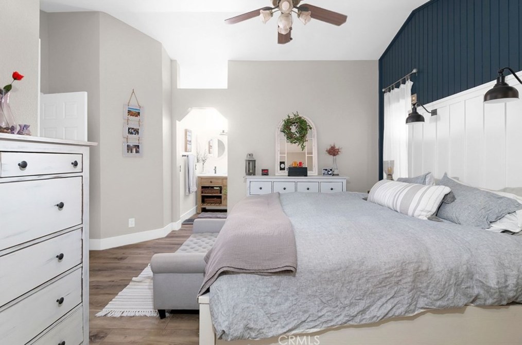 24666 Leafwood Dr, Murrieta CA  92562-4160 exterior