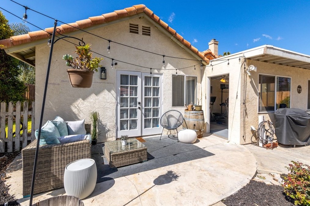 24666 Leafwood Dr, Murrieta CA  92562-4160 exterior