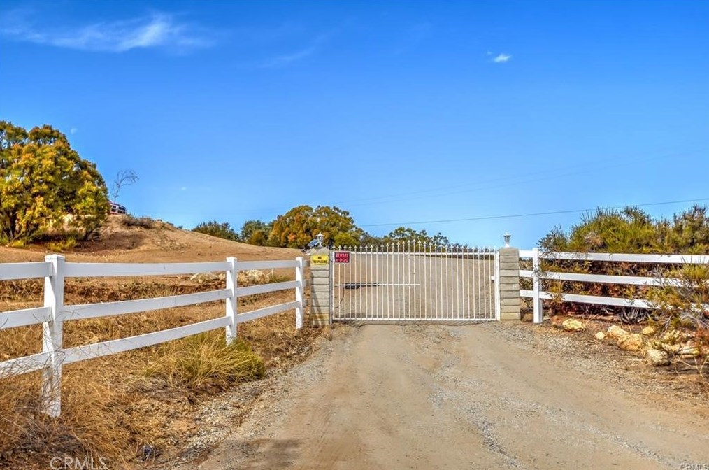 44541 Chapman Rd, Anza, CA 92539