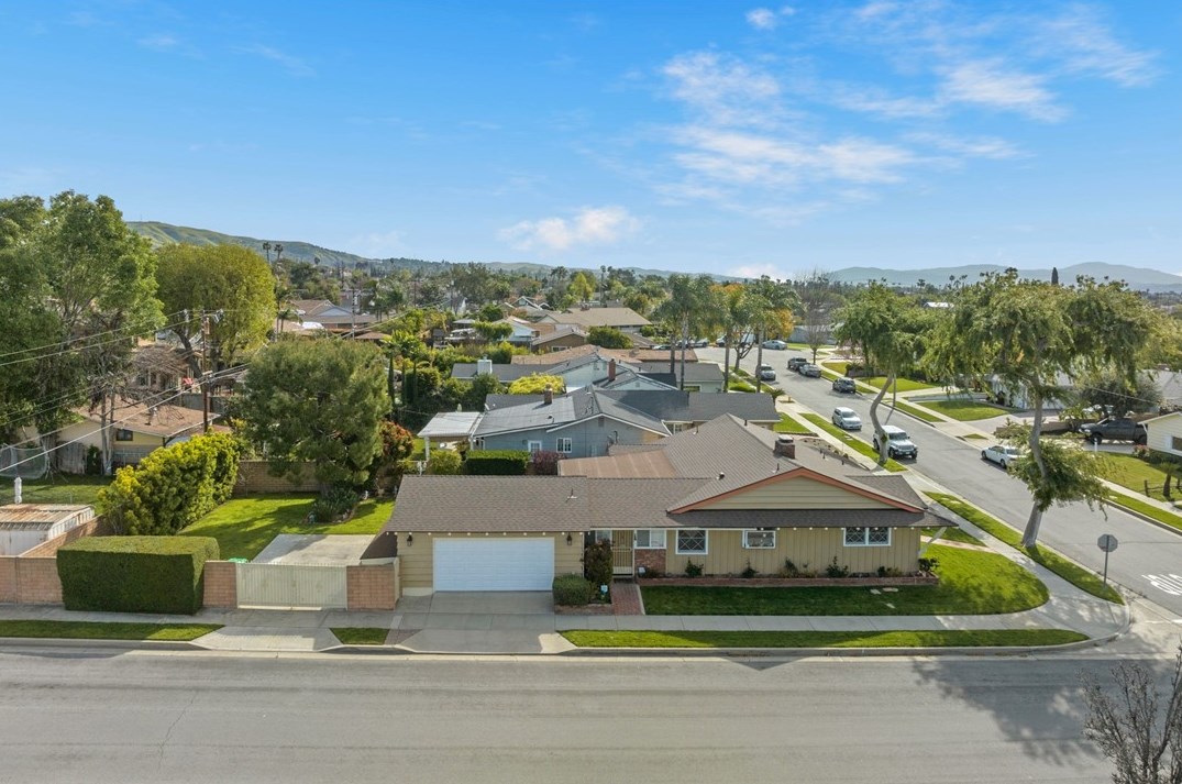 301 Rose Ave, La Habra CA  90631-3848 exterior