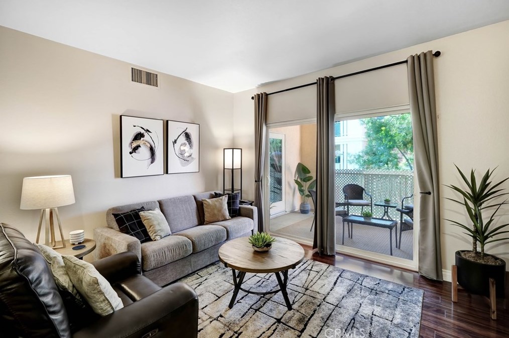 31374 Taylor Ln, Temecula CA  92592-2815 exterior