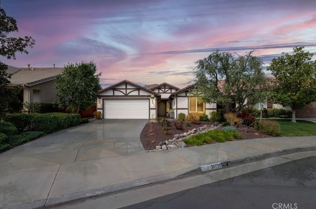 30328 Mondavi Cir, Murrieta, CA 92563-4858