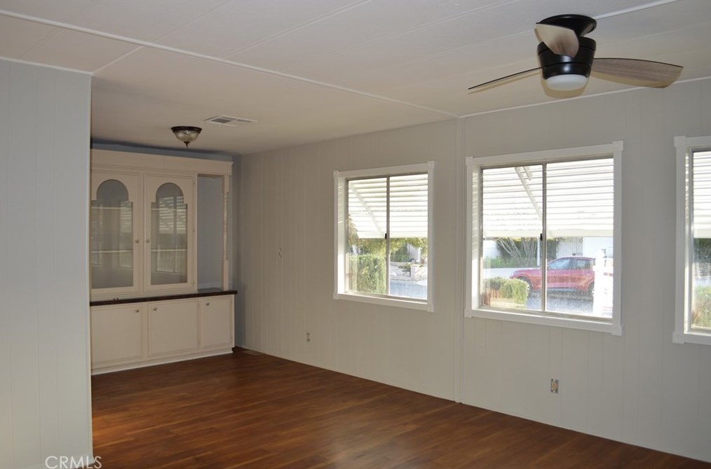 38218 Via La Colina, Murrieta CA  92563-5680 exterior