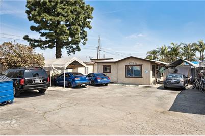 4313 Florence Ave, Bell, CA 90201 - MLS SW23056818 - Coldwell Banker