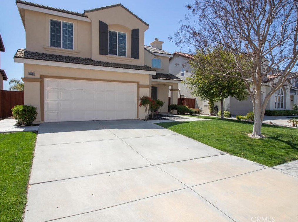 30581 Parkview Ln, Murrieta, CA 92563-2588