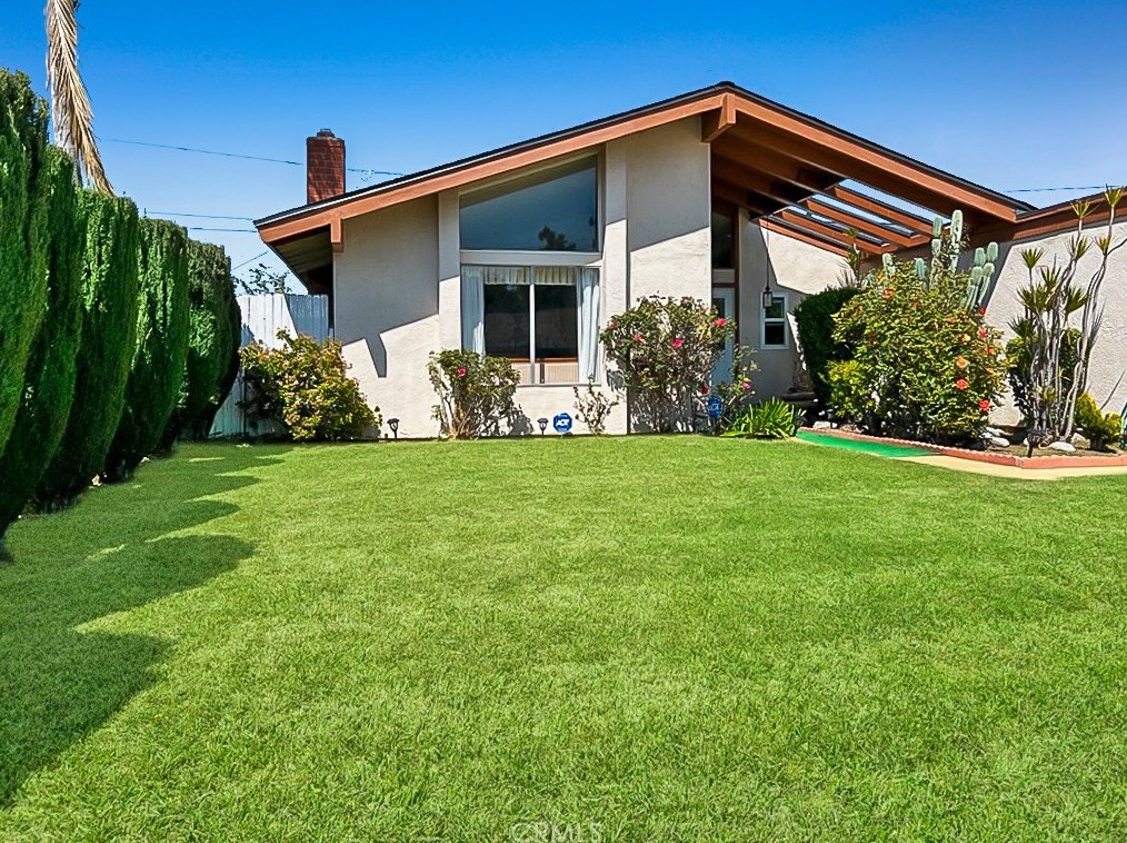 2735 E Valley View Ave, West Covina, CA 91792