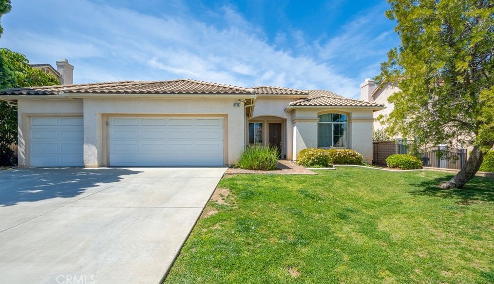 2280 Cota Ave, Corona, CA 92882-7316