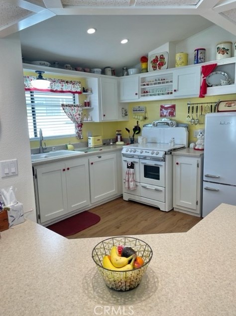 38084 Via Del Largo, Murrieta, CA 92563