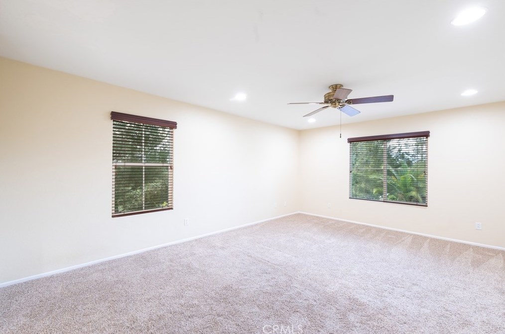 32802 Aden Cir, Temecula CA  92592-8185 exterior