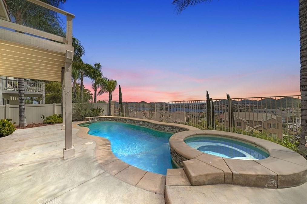 54 Villa Milano, Lake Elsinore, CA 92532