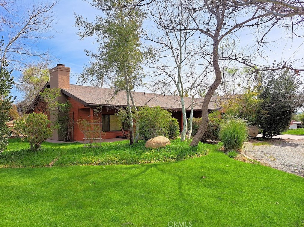 49880 Ottowa Ct, Aguanga, CA 92536-9548