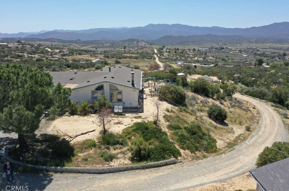 60950 Chamoise Ln, Anza, CA 92539-9416