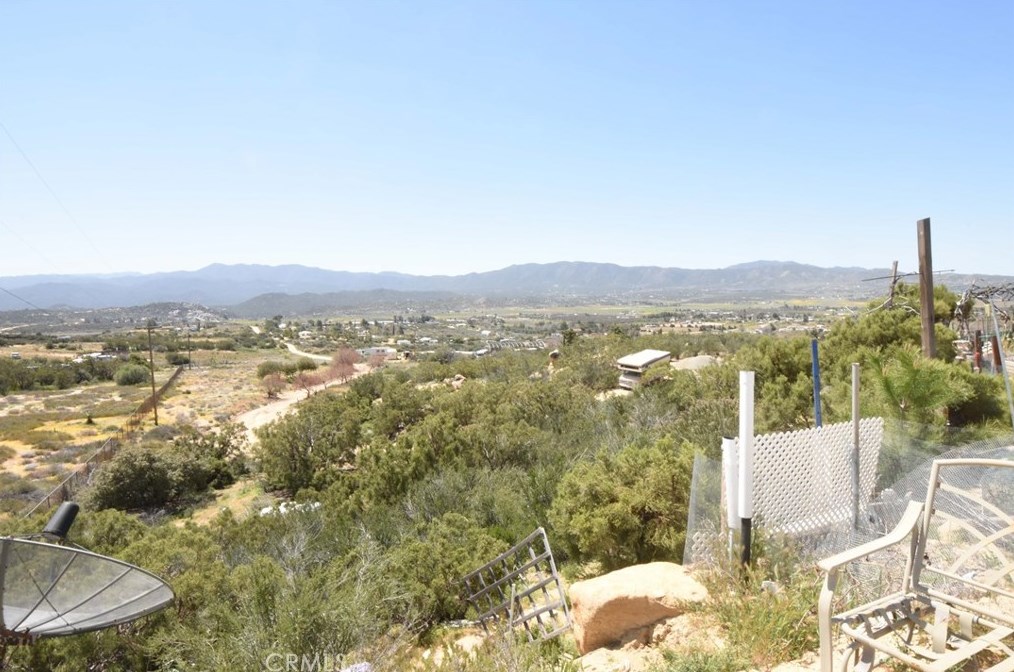 60950 Chamoise Ln, Anza CA  92539-9416 exterior