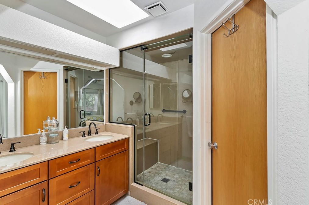 14156 Montego Bay Dr, Moreno Valley CA  92553-2905 exterior