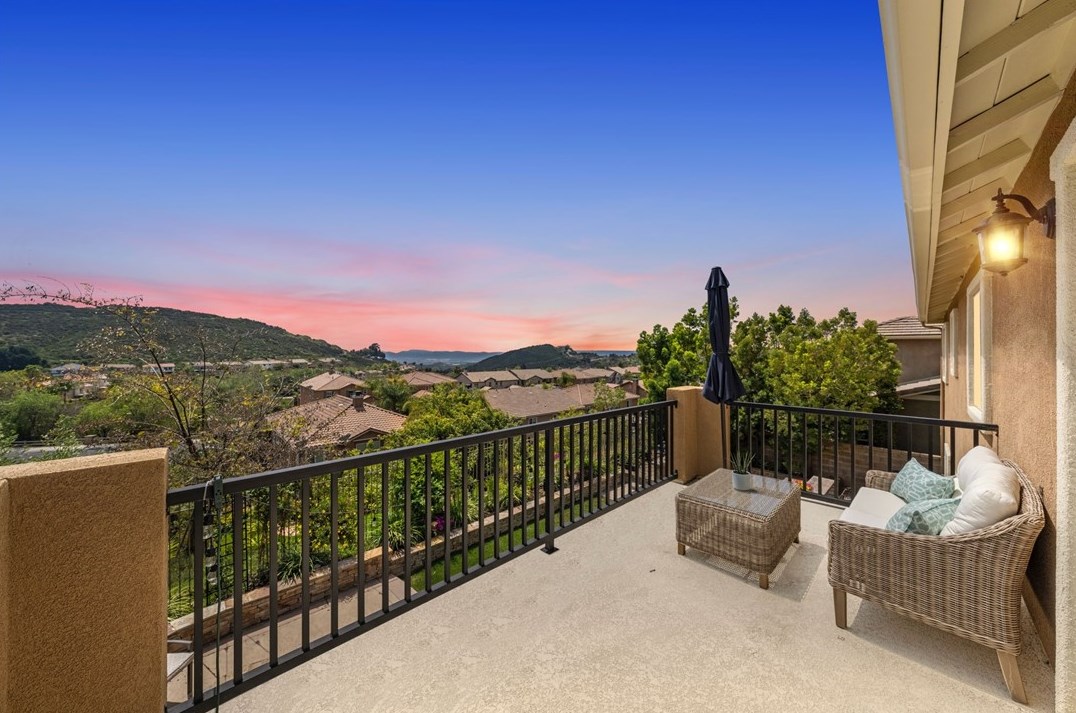 27230 Red Maple St, Murrieta, CA 92562