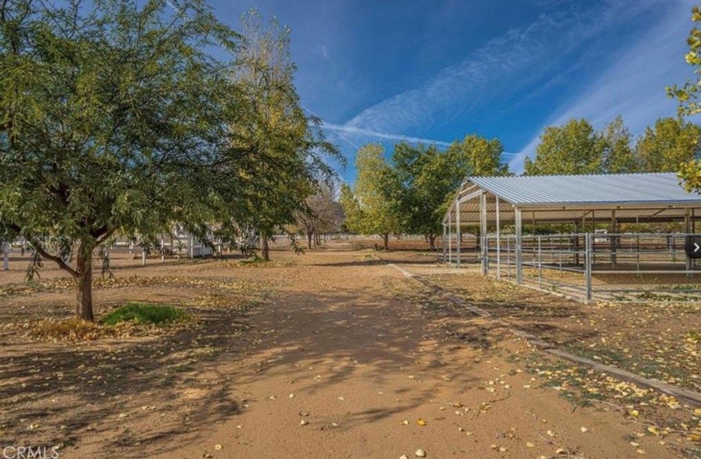 44565 Terwilliger Rd, Anza CA  92539-9395 exterior