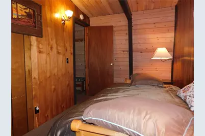 318 W Sherwood Boulevard, Big Bear City, CA 92314 - Photo 18