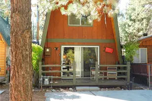 318 W Sherwood Blvd, Big Bear City, CA 92314 - Photo 2
