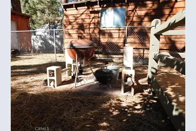 318 W Sherwood Boulevard, Big Bear City, CA 92314 - Photo 36