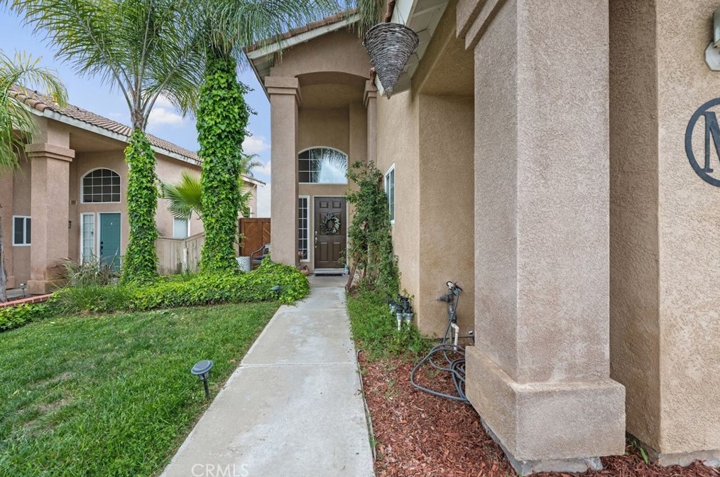 40773 Mountain Pride Dr, Murrieta, CA 92562-2028