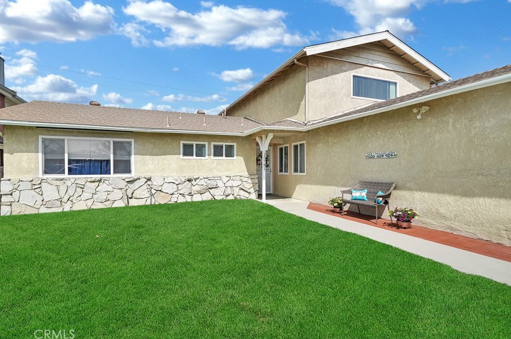 15781 Las Lunas St, Westminster, CA 92683